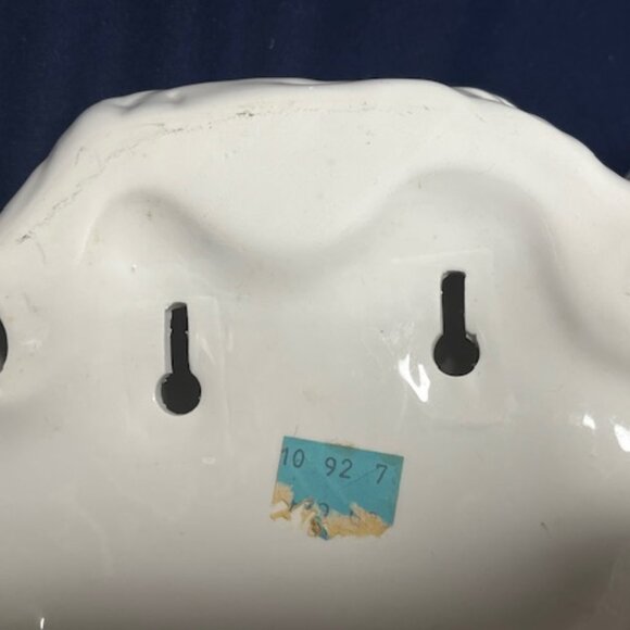 White Ceramic Hanging Angel Head w/Wings 11"(W)x7"(H) - Picture 13 of 15